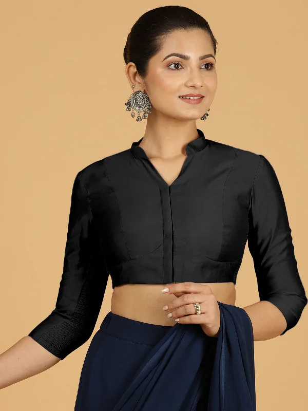 Maya x Rozaana | Three Quarter Sleeves Saree Blouse in Raven Black