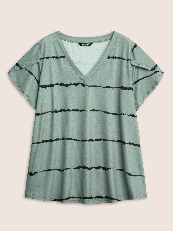 Striped Contrast Petal Sleeve T-shirt