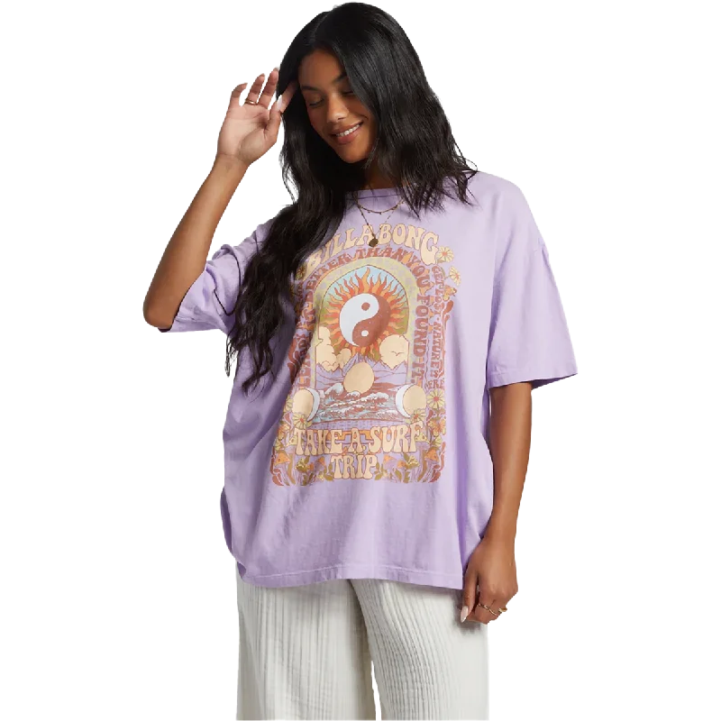 Women's Surf Trip Tee