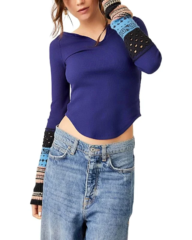 Women's Cozy Craft Cuff Top In Navy Combo