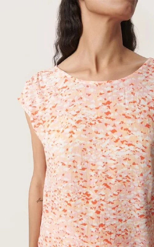 Soaked In Luxury- Zaya Blouse in Apricot Dizzy Print