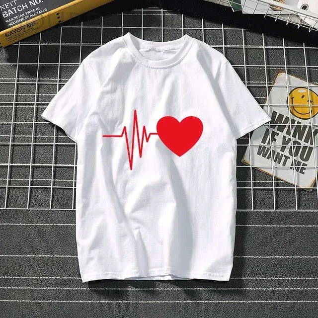 Amy Fashion - Ladies Heart Graphic T- Shirts